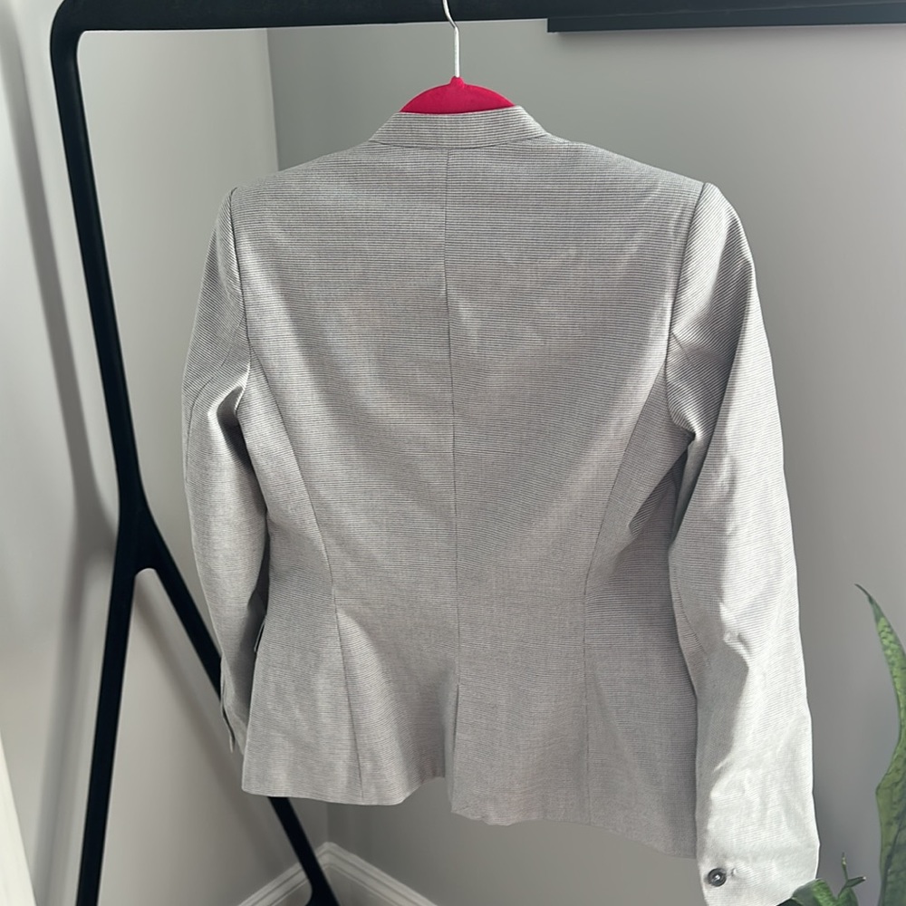 Zara Basic Collected Grey Houndstooth Blazer Grey… - image 5